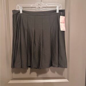 Classic Black Pleated Skort - Unbranded